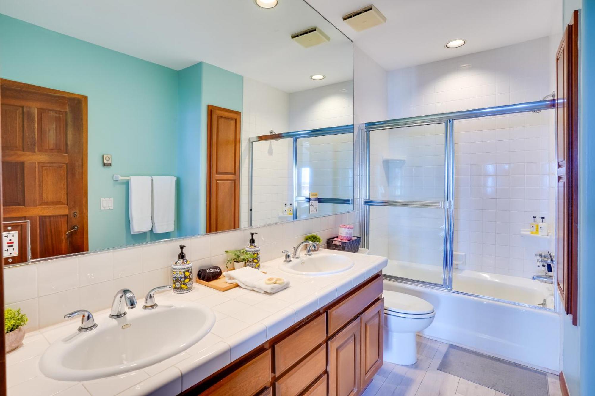 Bright Catalina Island Condo With Ocean Views! Avalon Exterior foto